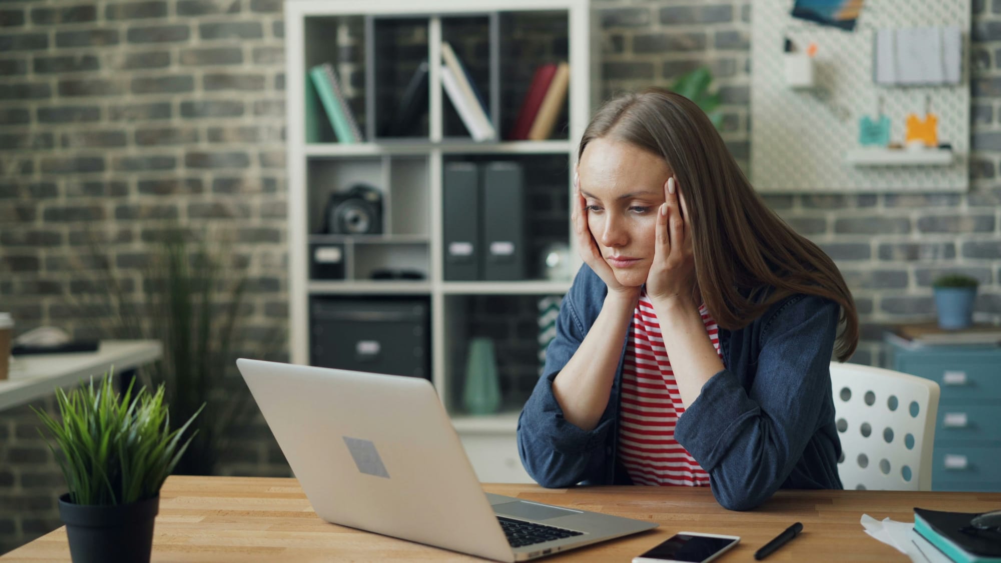 woman looking upset - Improve Focus and Productivity