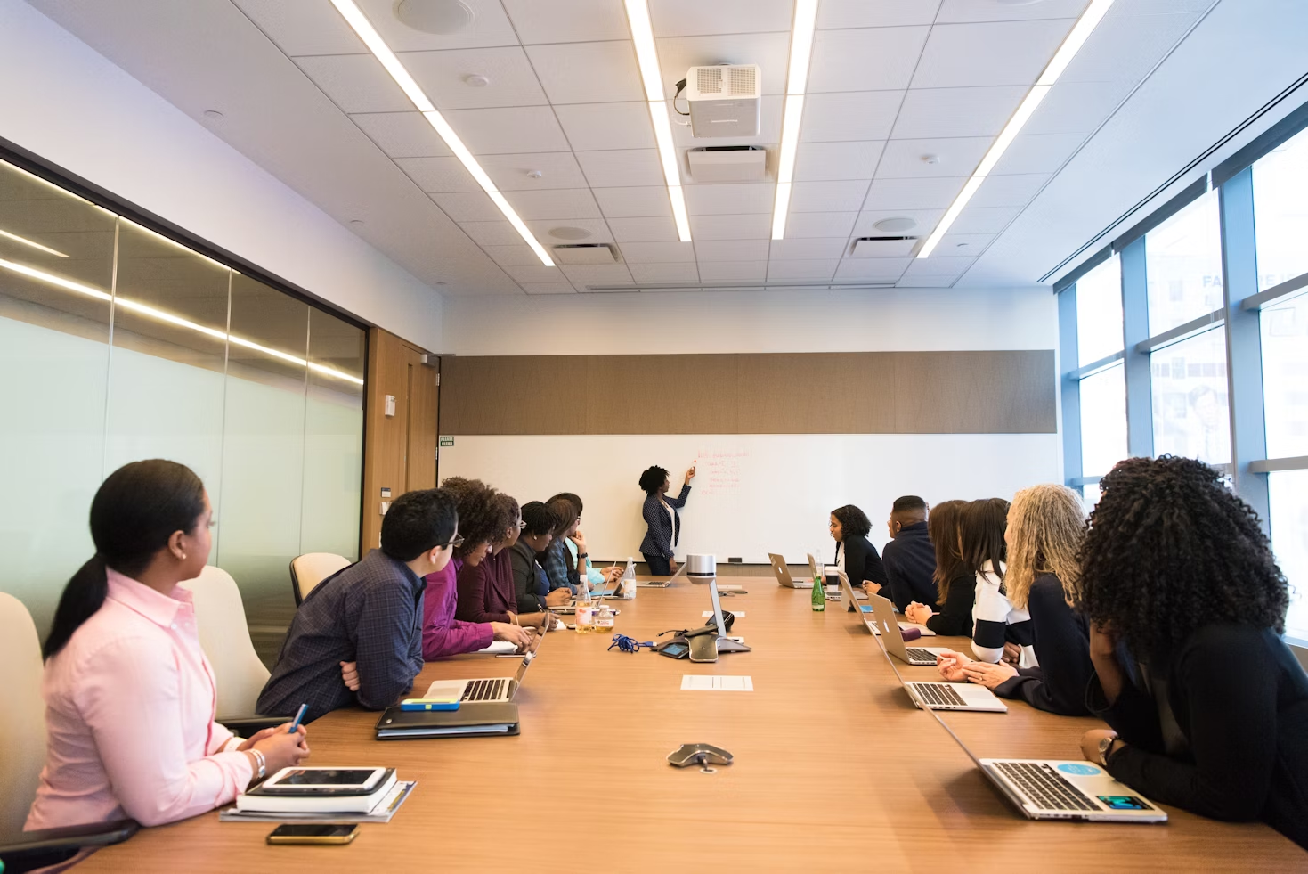 a meeting - Creative Note-Taking Ideas