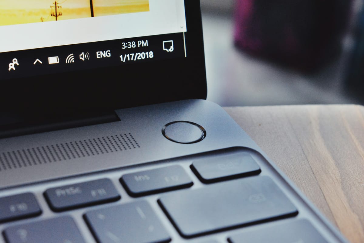Laptop Laying - Todoist Alternatives